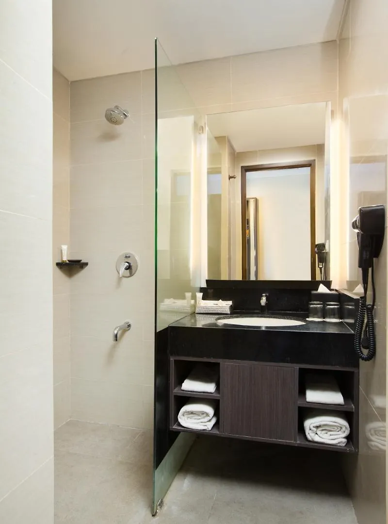 Brits Hotel Legian Seminyak   Seminyak (Bali)